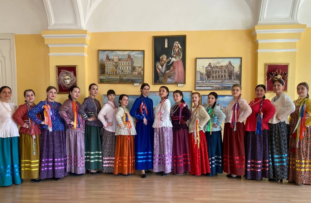 О концерте студентов и преподавателей секции народного пения Астраханской консерватории
