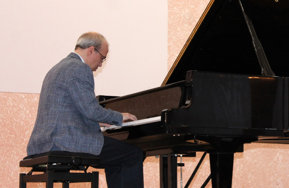 Астраханские пианисты выступили с концертом в Ставрополе